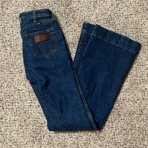 Wrangler High Rise Trouser